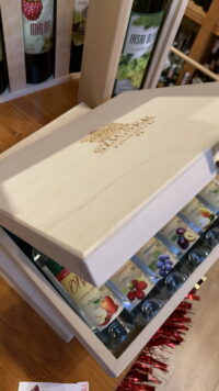 Drevený darčekový set – kazeta – vrátane 6 Mini Pálinka fľašiek